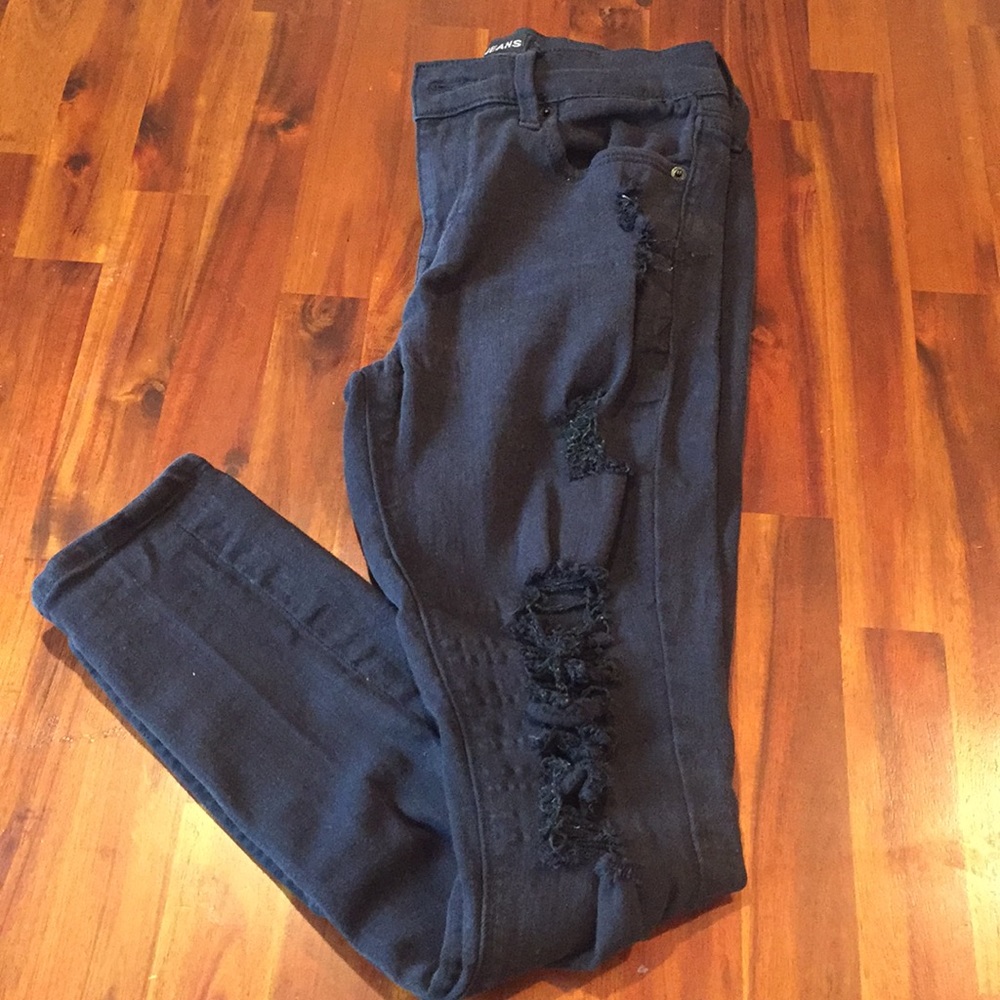 Black ripped jeans